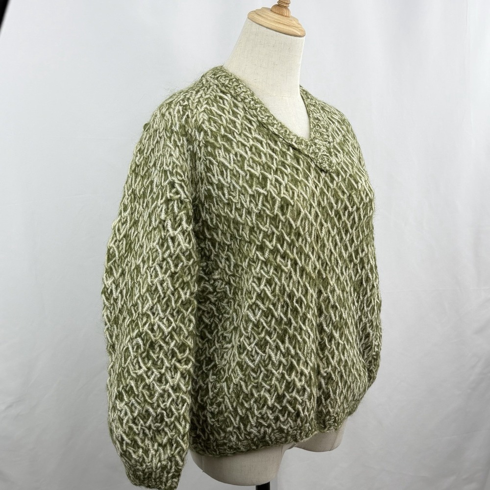 Vintage 50s Green Wool Sweater Textured Knit Italy V Neck Pullover Size M - Picture 3 of 6